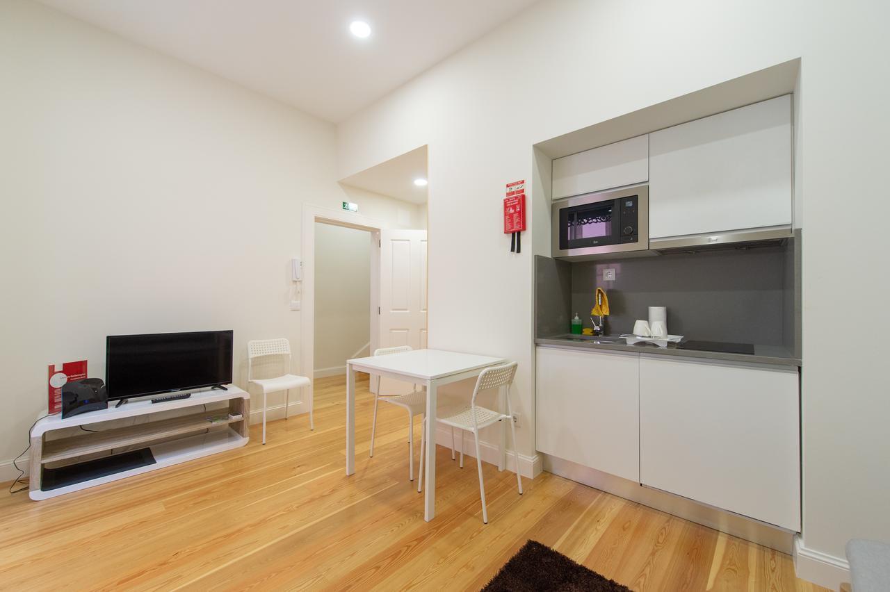 Apartamentos Da Queimada ฟุงชาล ภายนอก รูปภาพ