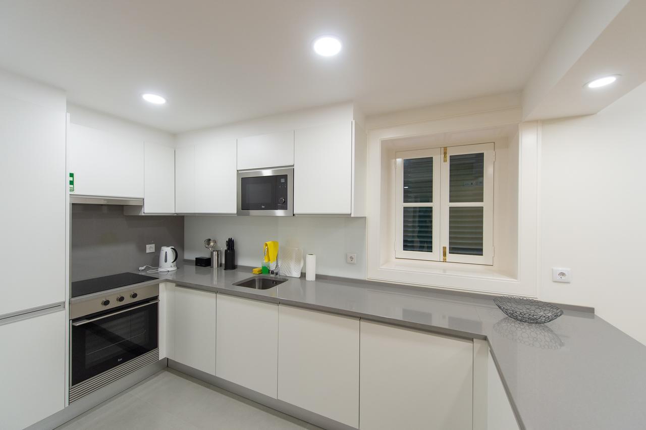 Apartamentos Da Queimada ฟุงชาล ภายนอก รูปภาพ